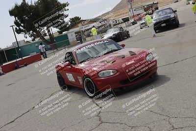 media/Jun-01-2025-CalClub SCCA (Sun) [[eae223c5dd]]/Around pit/